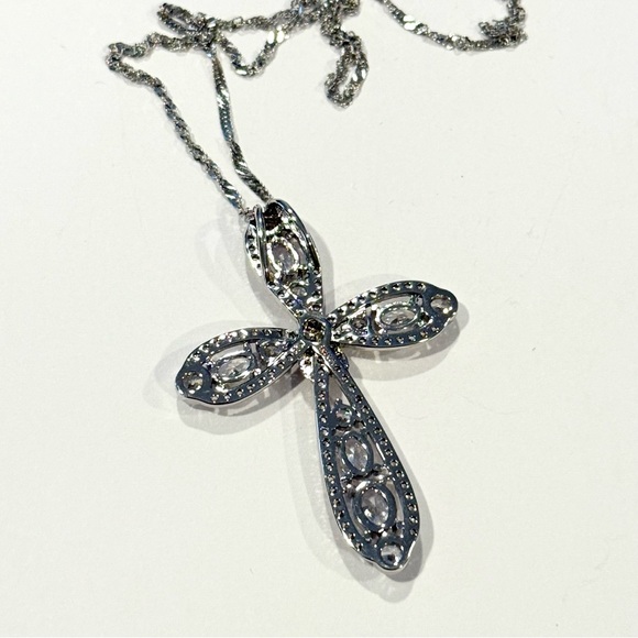 FZN Sterling Silver 925 CZ Stones Sparkly Cross Pendant Necklace Religious - Picture 7 of 12